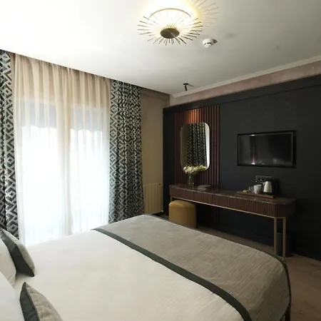 Tria Elegance 4* Istanbulská provincie