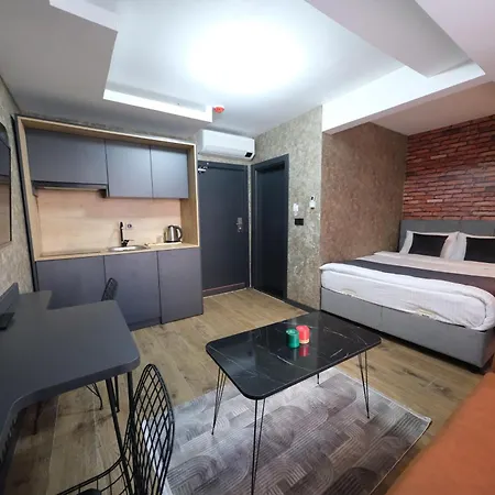 Nomad Hub Appart hôtel *