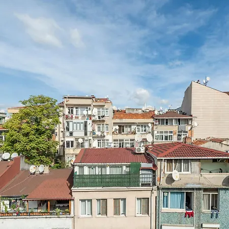 Taksim Petek By Guestteori Aparthotel *