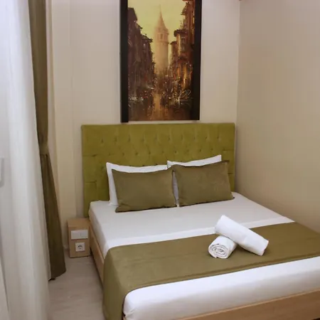Aparthotel Miracle *
