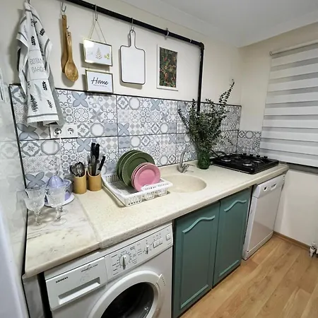 Stylish Triplex With Turkish Bath, Terrace, Location * Istanbul