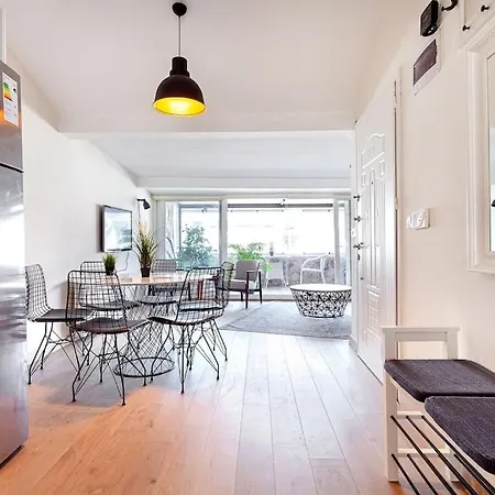 Prime Location With Terrace Istanbul