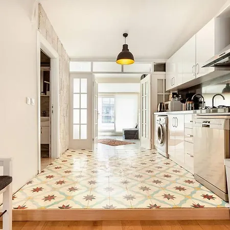Prime Location With Terrace Istanbul
