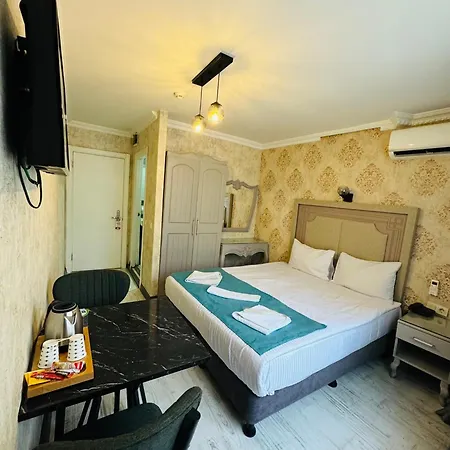 Hotel Old Viva 3*