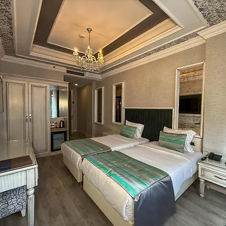 Отель Manesol Old Bosphorus 4*