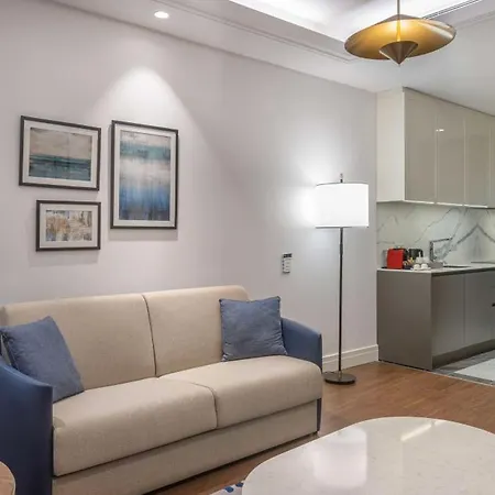 Hilton Mall Of Szálloda 5*
