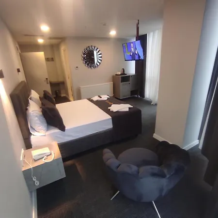 Hotel Cevvo Pendik *