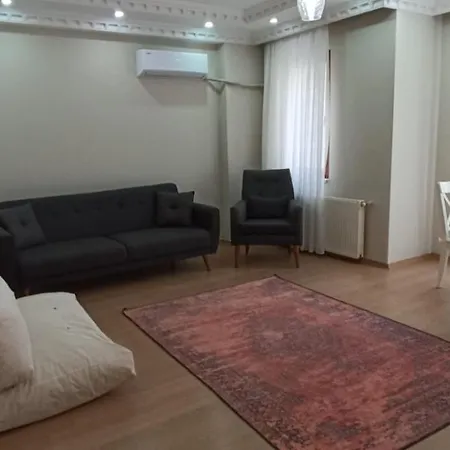 Historic Heart Apartment *