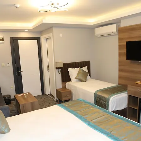 Grand Kavi Hotel