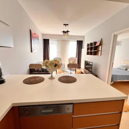 Divan - Guenesli Near Atakoey Metro Station Apartment Istanbul