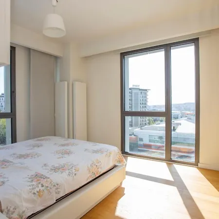 Divan - Guenesli Near Atakoey Metro Station اسطنبول