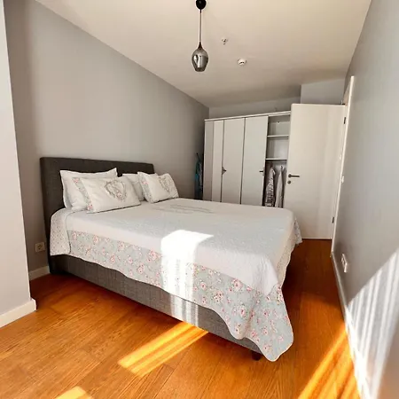 Apartment Divan - Guenesli Near Atakoey Metro Station