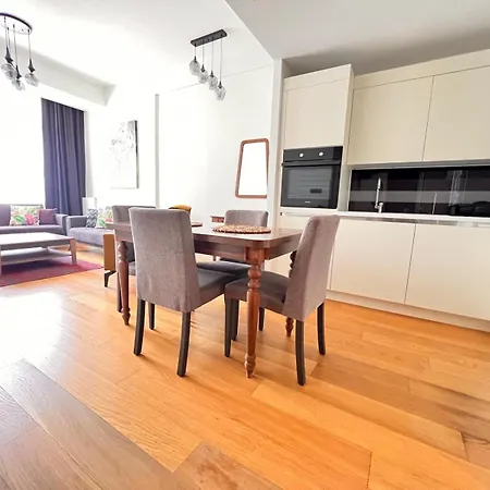 G Tower At Divan Near To Mimar Sinan Metro Station Apartment