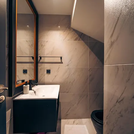Beyoglu Benesta Residence, 2 Bedroom Duplex No-214 * Istanbul