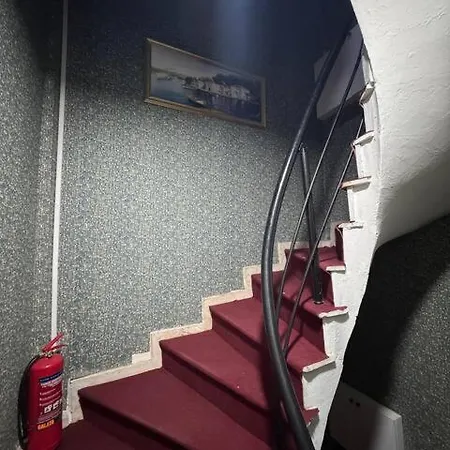 Pequena Casa Apartment
