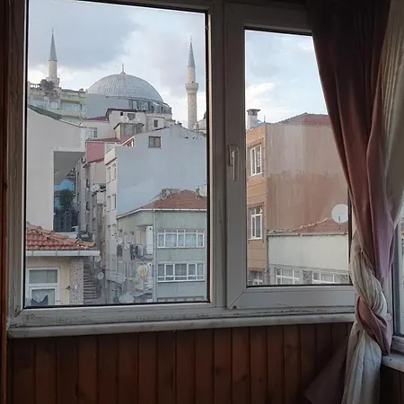 Hostel Men's In Fatih,