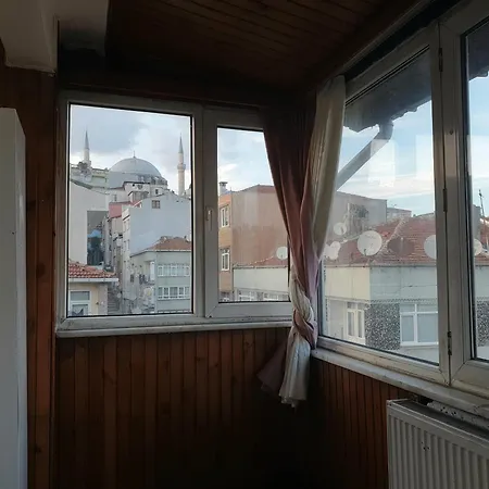 Hostel Men's In Fatih, *