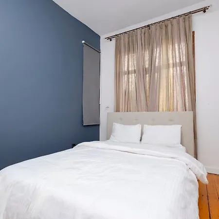 Apartment Cosy 2-bedroom *