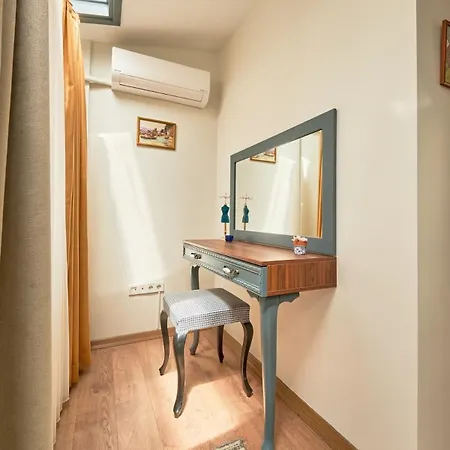 Modern Furnished Historical Building Istanbul