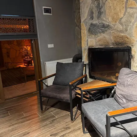Tas Mahall Luxury Bed & Breakfast 5*