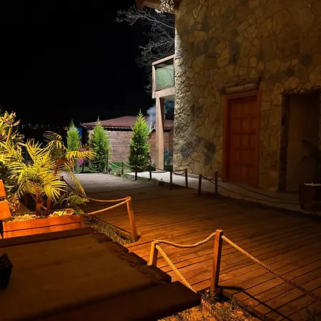 Tas Mahall Luxury Bed & Breakfast Sile