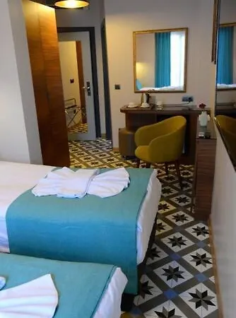 Pera Luna Hotel 3*