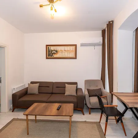 Apartment Rest At *