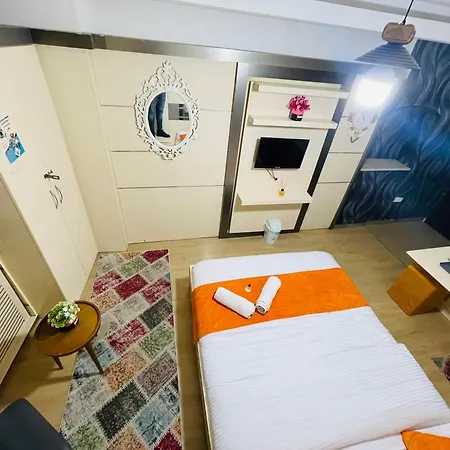 Taksim Golden House *
