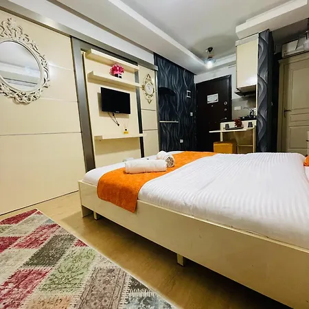 Taksim Golden House Aparthotel *