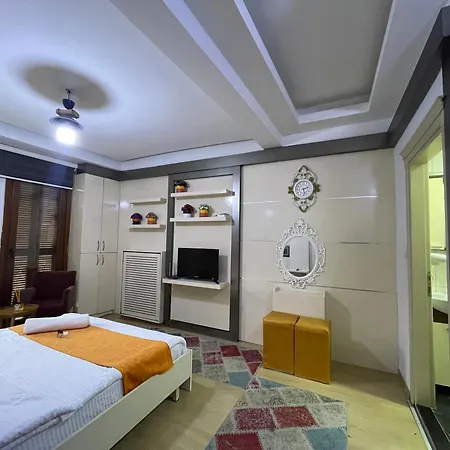 Taksim Golden House *
