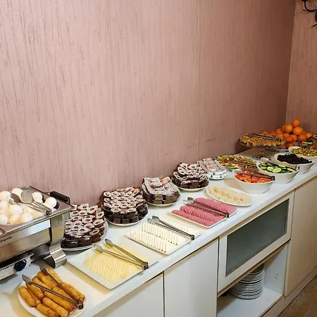 Istanbul Holiday Hotel