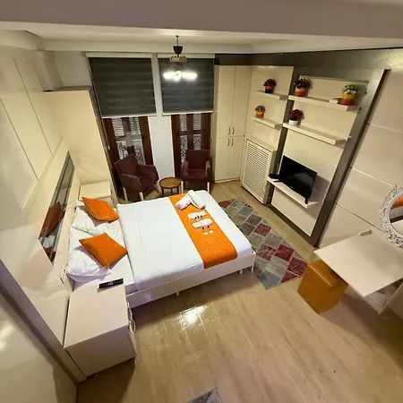 Taksim Premium Gold Hotel 5*