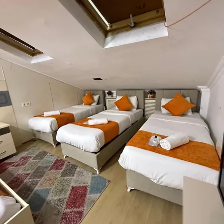 Hotel Taksim Premium Gold 5*