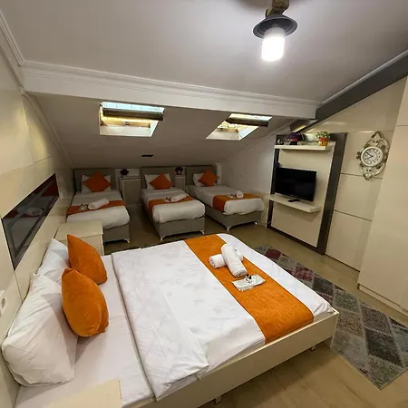 Hotel Taksim Premium Gold 5*