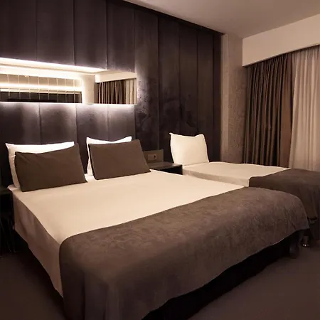 216 Silver 3* Istanbul
