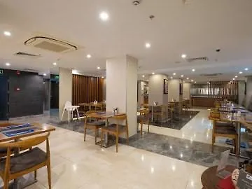Otel Park By Clover İstanbul