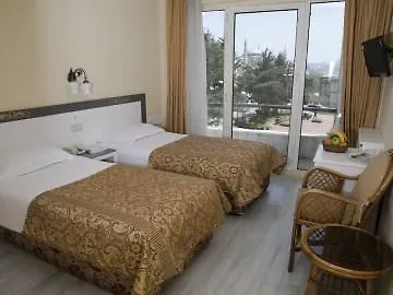 Hali Hotell