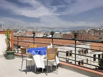 Hotell Hali 3*