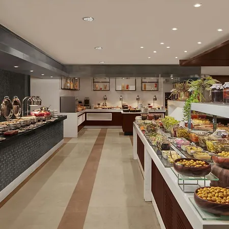 Sheraton Levent Отель