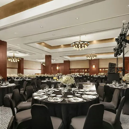 Отель Sheraton Levent Стамбул
