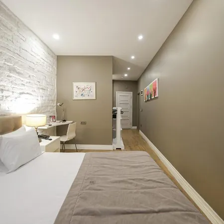 Nuru Ziya İstanbul