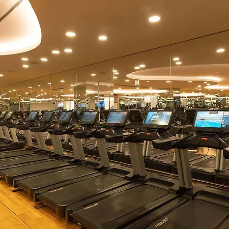 Hotel Wyndham Grand Kalamis Marina 5*