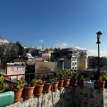 Alojamento de Acomodação e Pequeno-almoço Yakut Old