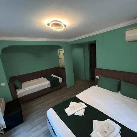 Le Safran Hotel