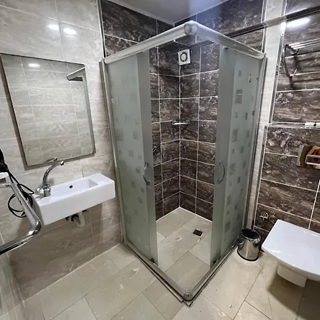 Hotel Okur 2*