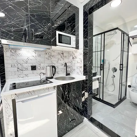 Taksim Larissa Aparthotel 2*