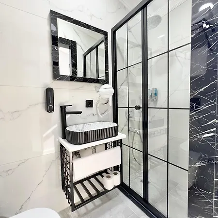 Aparthotel Taksim Larissa