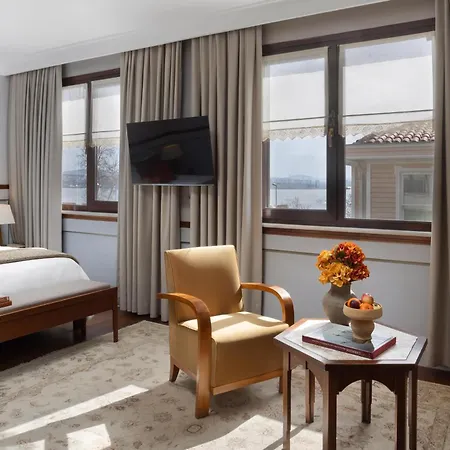 Armada Old City 4*