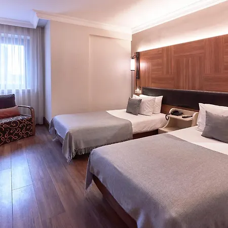 فندق كوناك تقسيم 4* اسطنبول