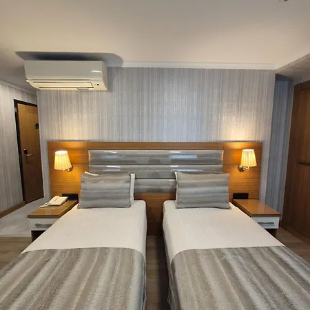 Trend Old City Hotel 4*